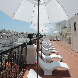 By Kavia 2* Albufeira