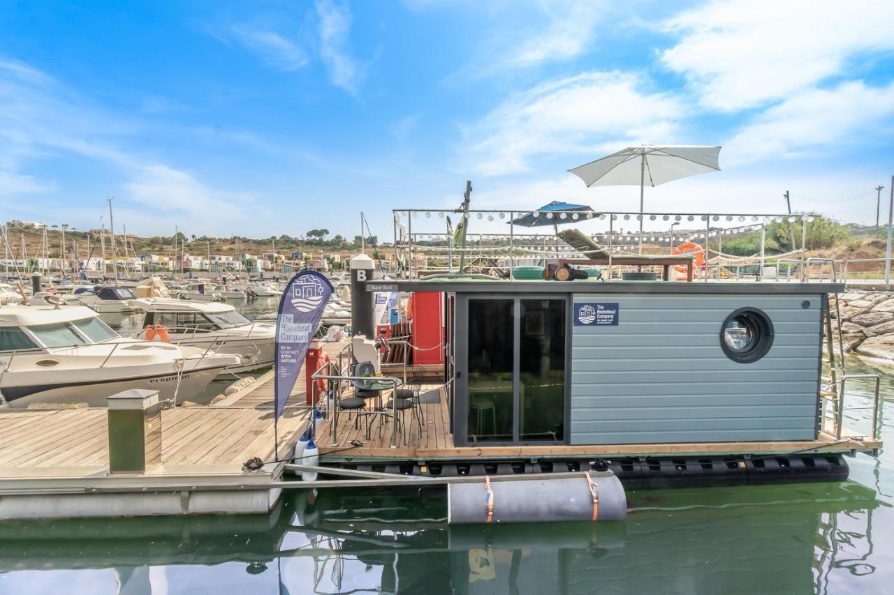 The Homeboat Company Botel