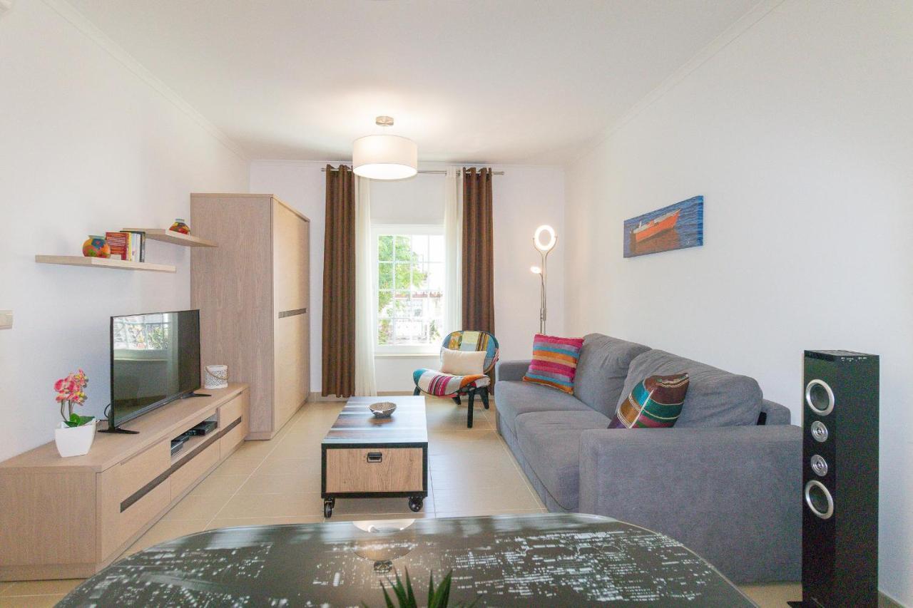 Rossio By Old Town Apartment
