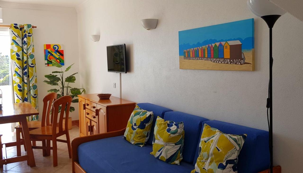 Oura Ocean Front Apartment *