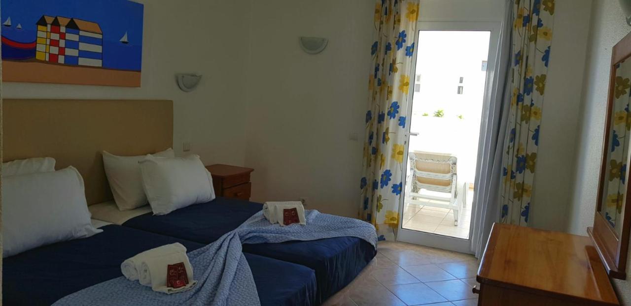 Apartamento Oura Ocean Front