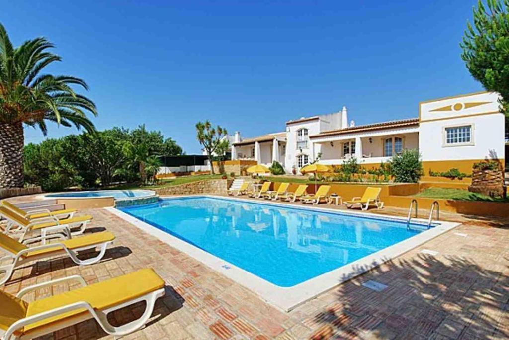Villa Monte Branco - Private Swimming Pool