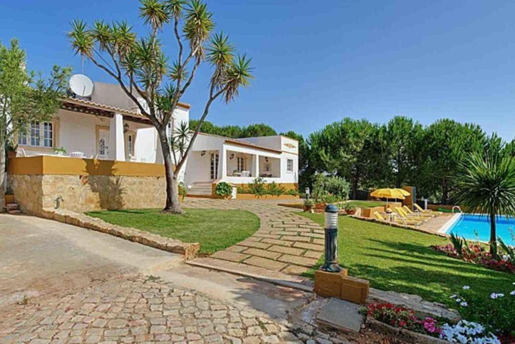 Villa Monte Branco - Private Swimming Pool Albufeira