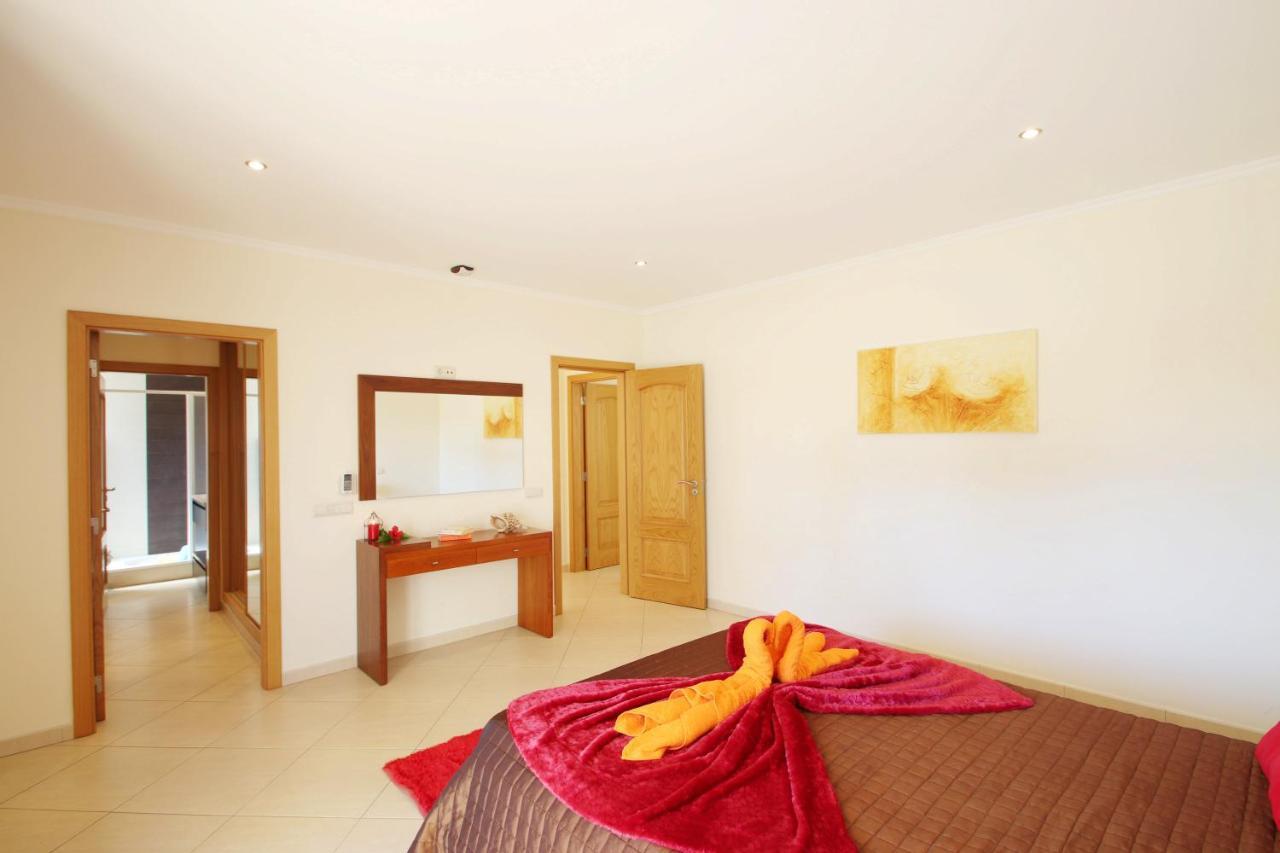 Villa Pauline By Algarve Vacation *