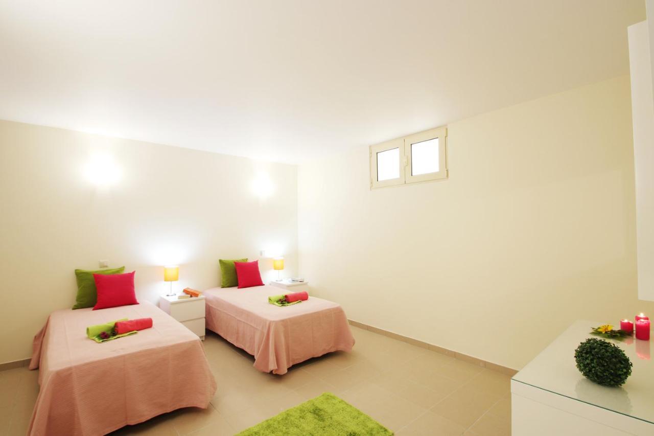 Pauline By Algarve Vacation Villa
