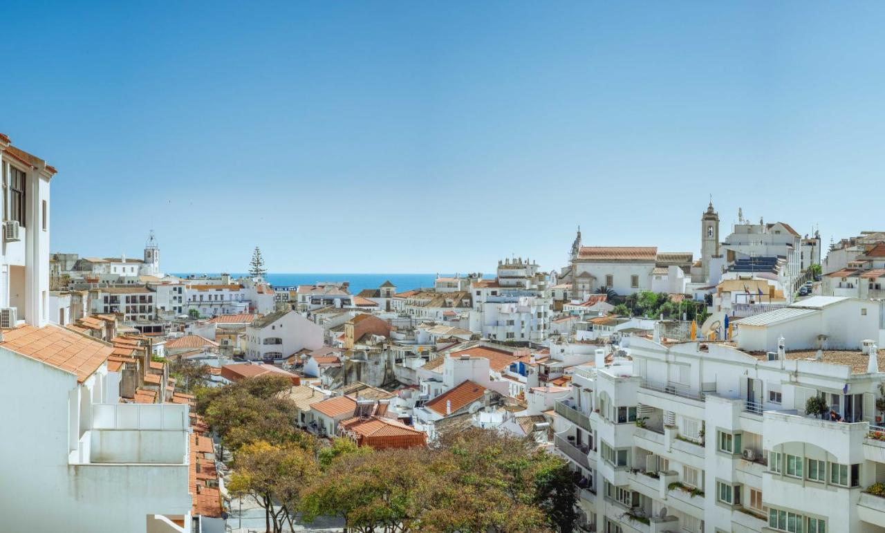 Albufeira, Old Town - Scandinavian Penthouse Apartment