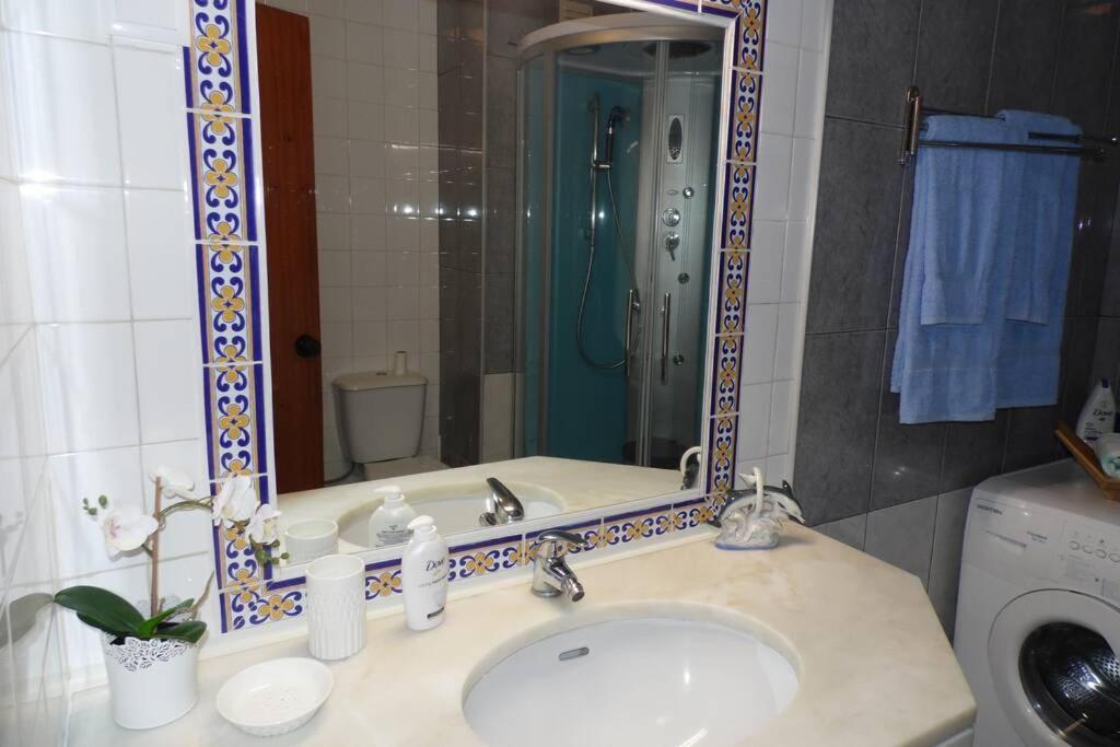 Happy House-fantastic With Amenities Apartment