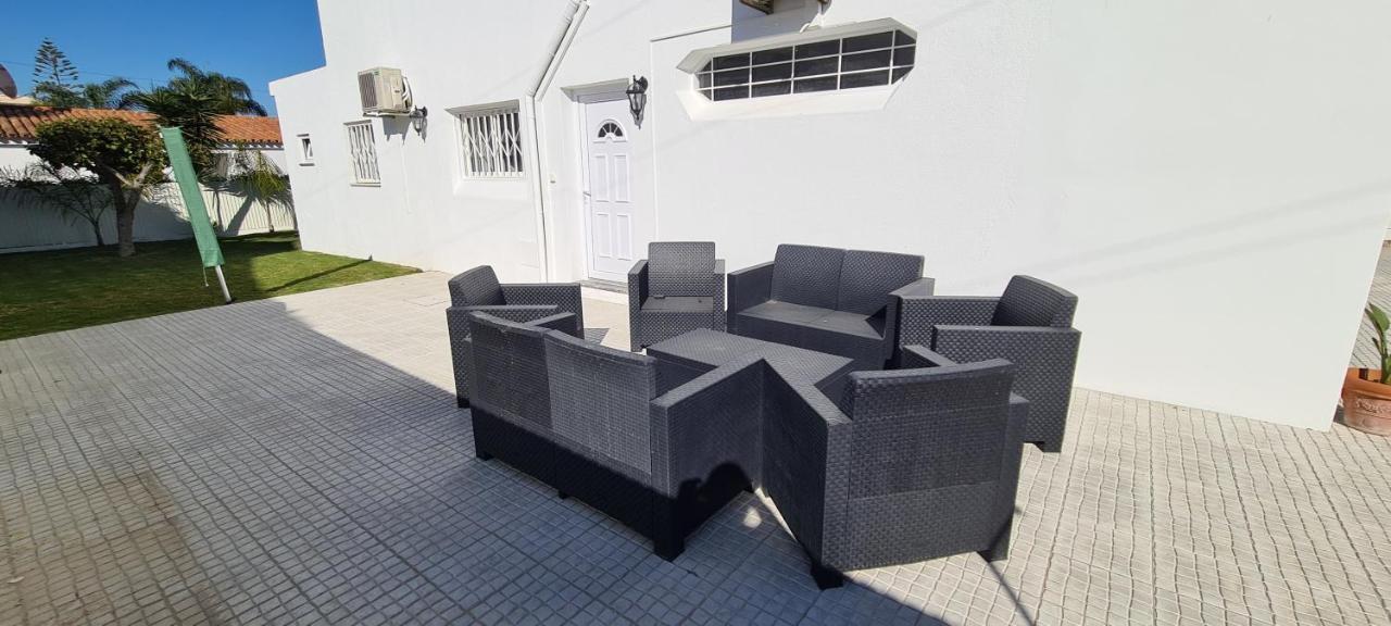 Oura - Large - Private Pool - 5 Bedrooms Albufeira