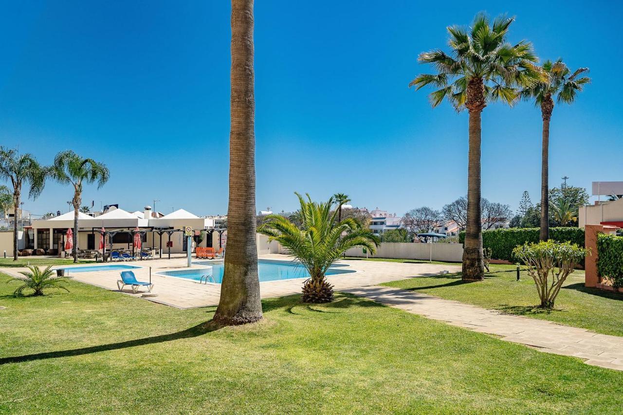 Lovelystay - Bela Vista 3bdr Duplex Penthouse With Pool * Albufeira
