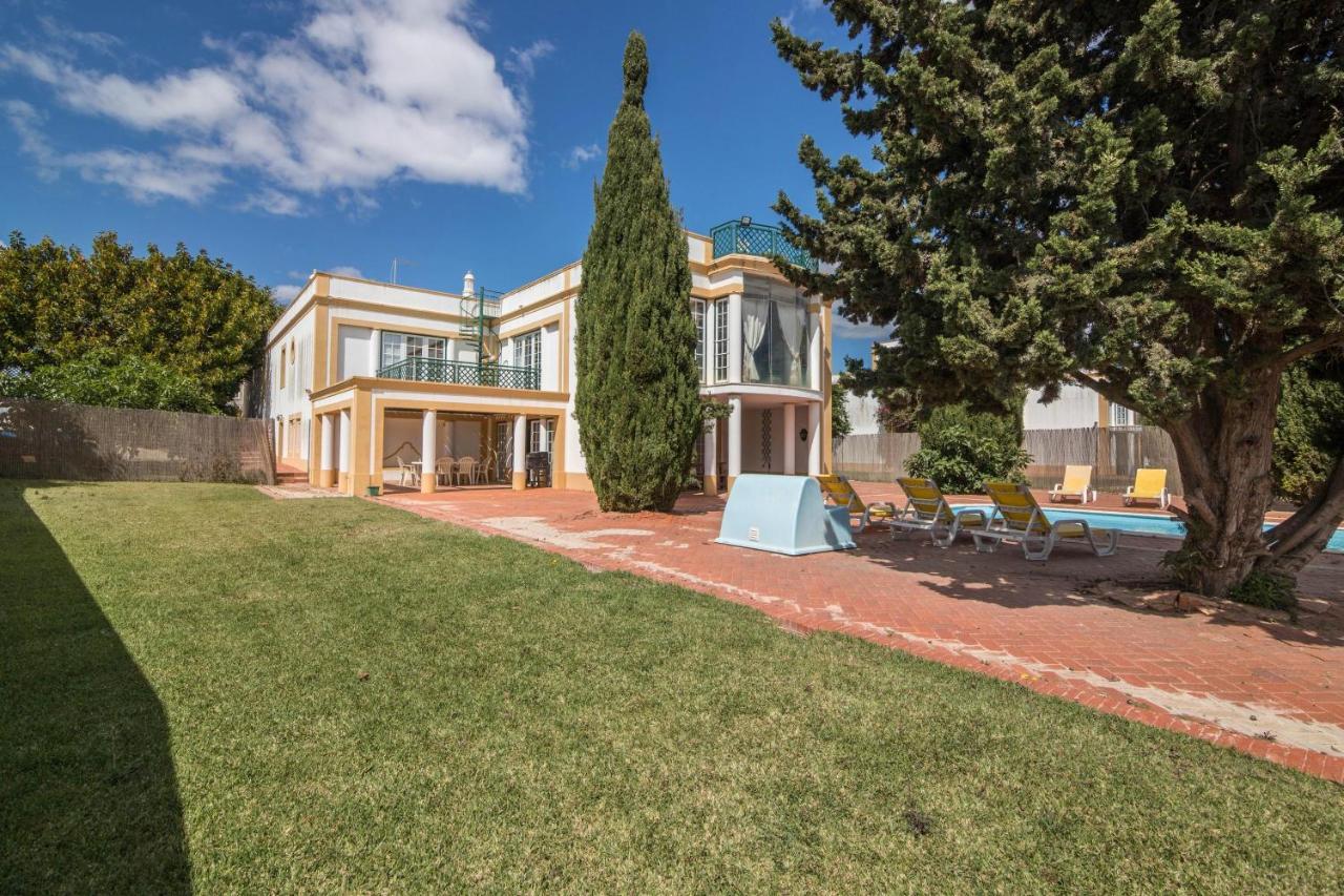 Villa Vila Bouganvilia Albufeira