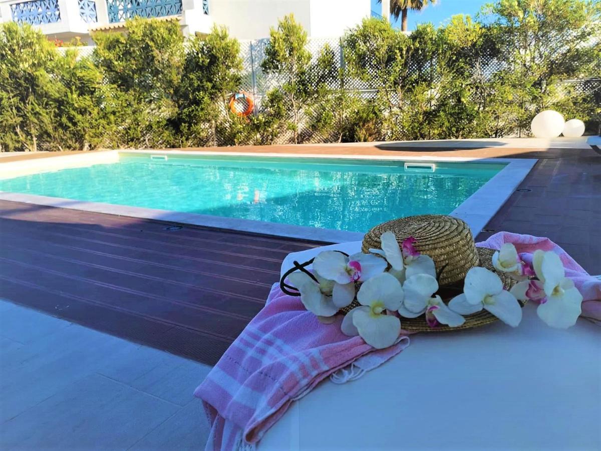 Namora - Private Swimming Pool & Hot Jacuzzi