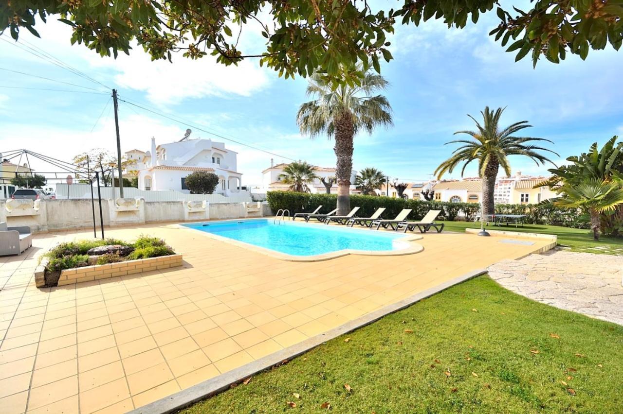 Enar - Private Pool - Beach - Free Wi-fi - Air Con * Albufeira