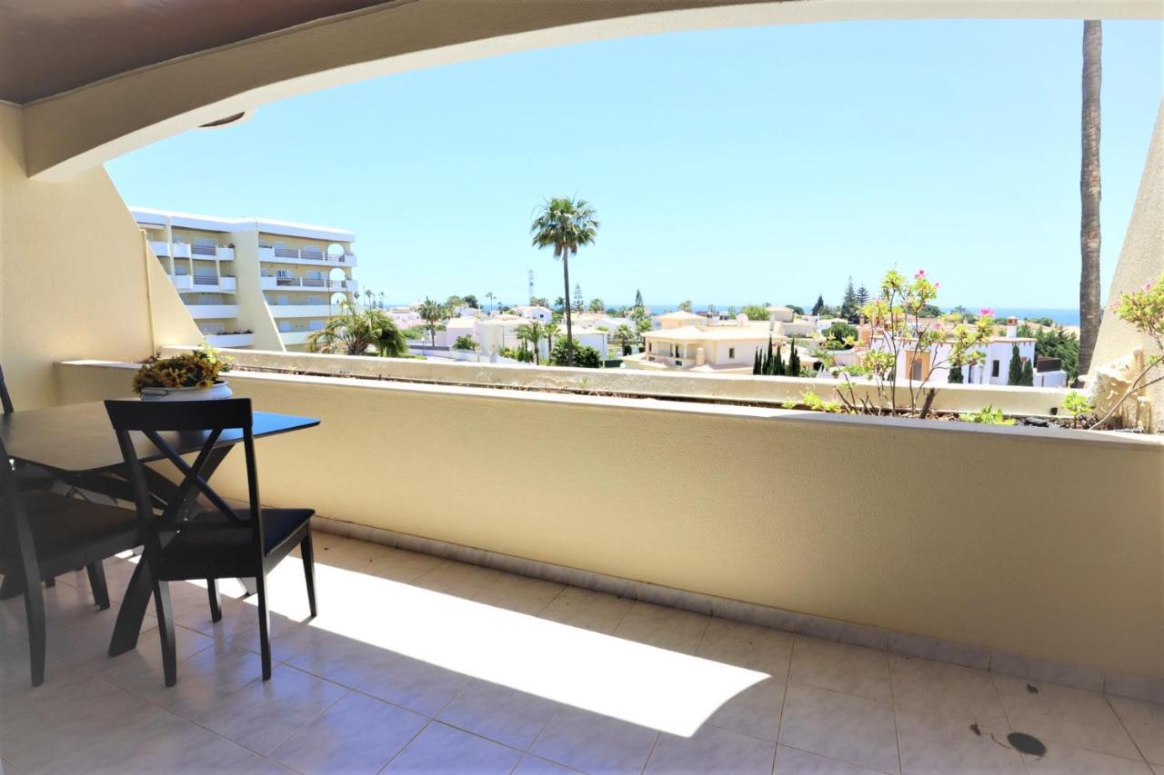 Apartamento Palmeira A1a - 600m From The Beach - Free Wifi - By Bedzy Apartamento Albufeira