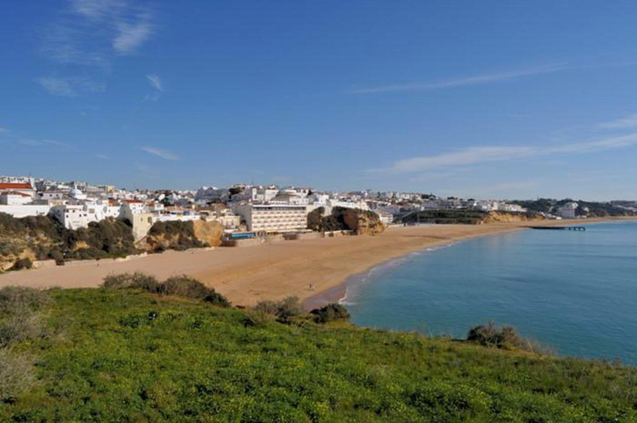 Pe Na Praia By Ocvillas