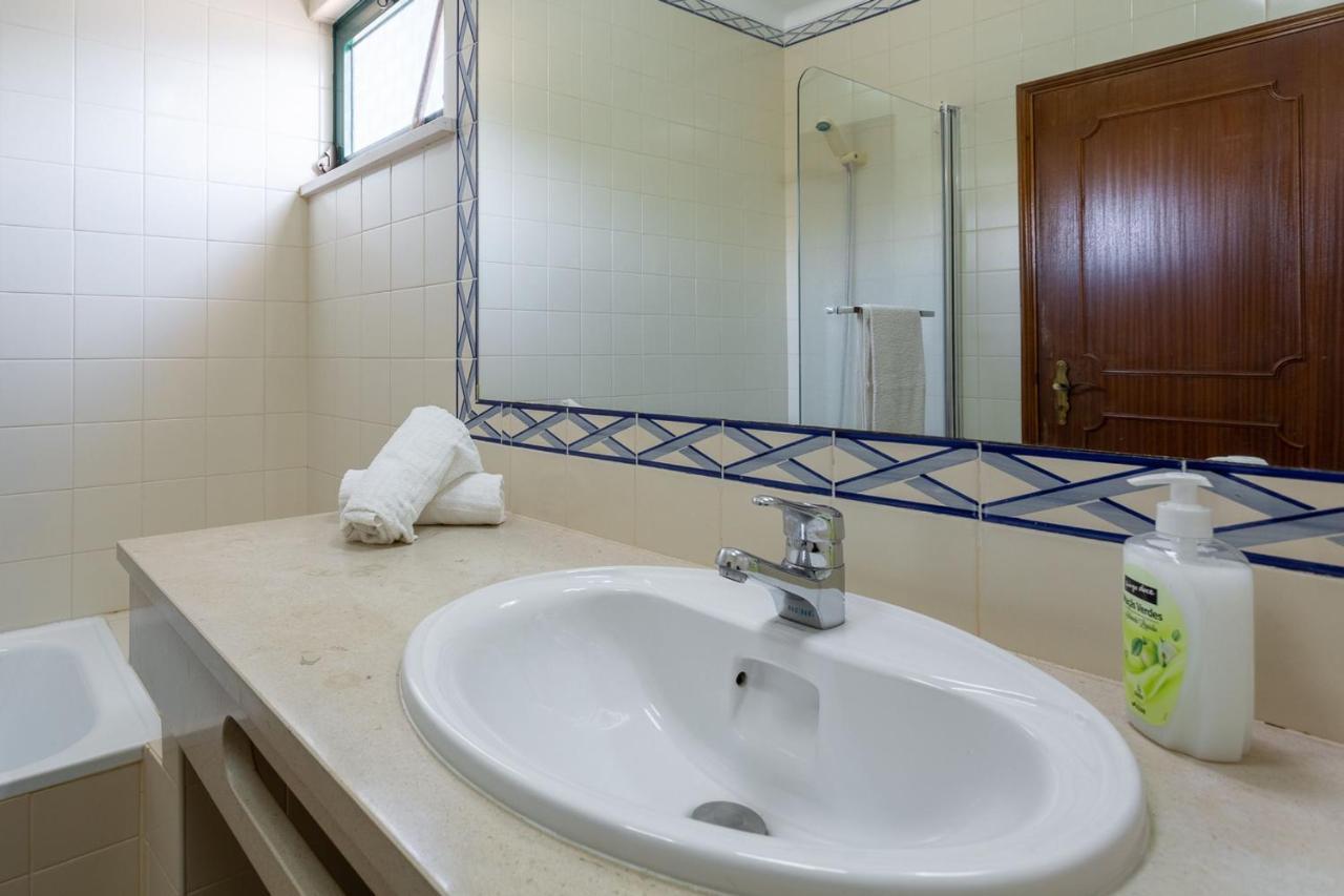 Sunny 2bdr House W/ Private Pool By Lovelystay * Albufeira