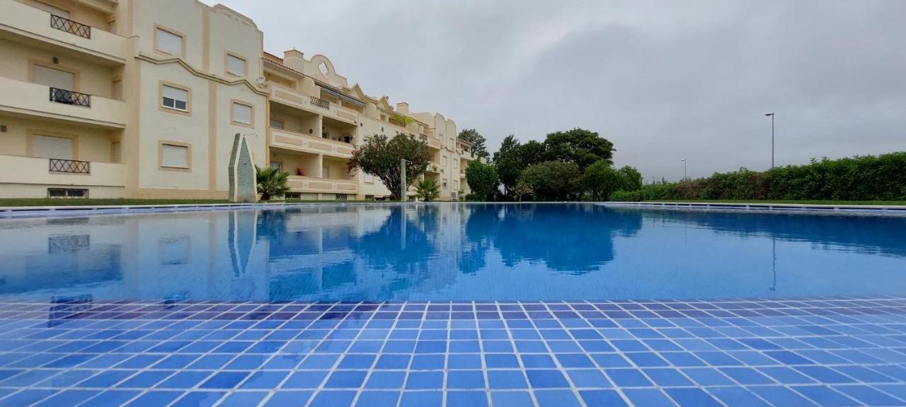 Apartment Pool And Garden Village-near *
