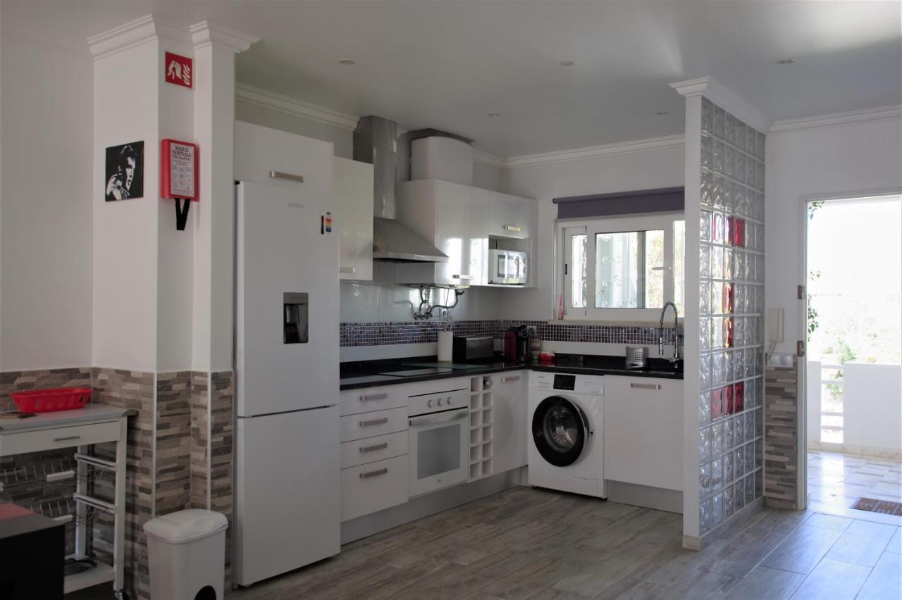 Apartamento Albufeirasun, Arrive As A Guest Leave As A Friend. *