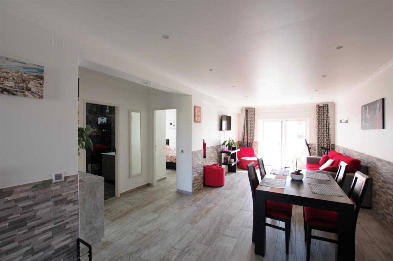 Albufeirasun, Arrive As A Guest Leave As A Friend. * Albufeira