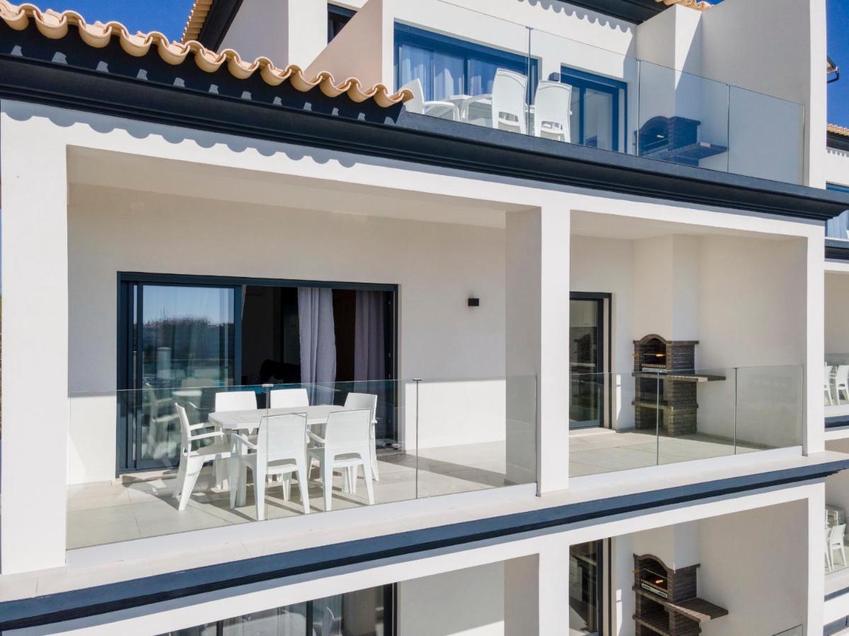 Correeira Luxury Apartment