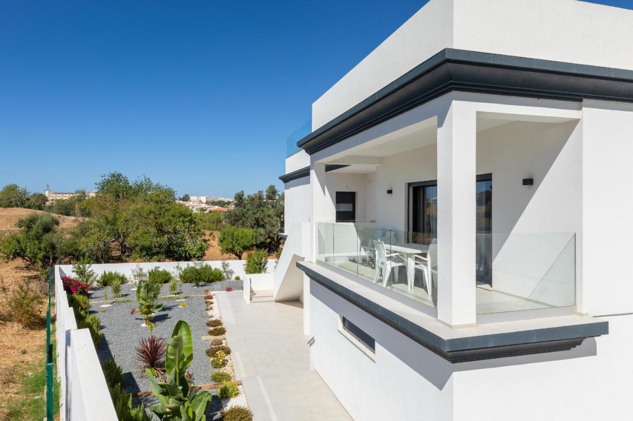 Correeira Luxury *
