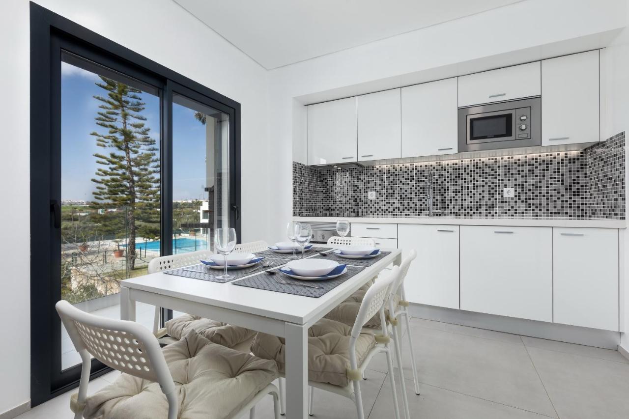 Correeira Luxury Apartment *