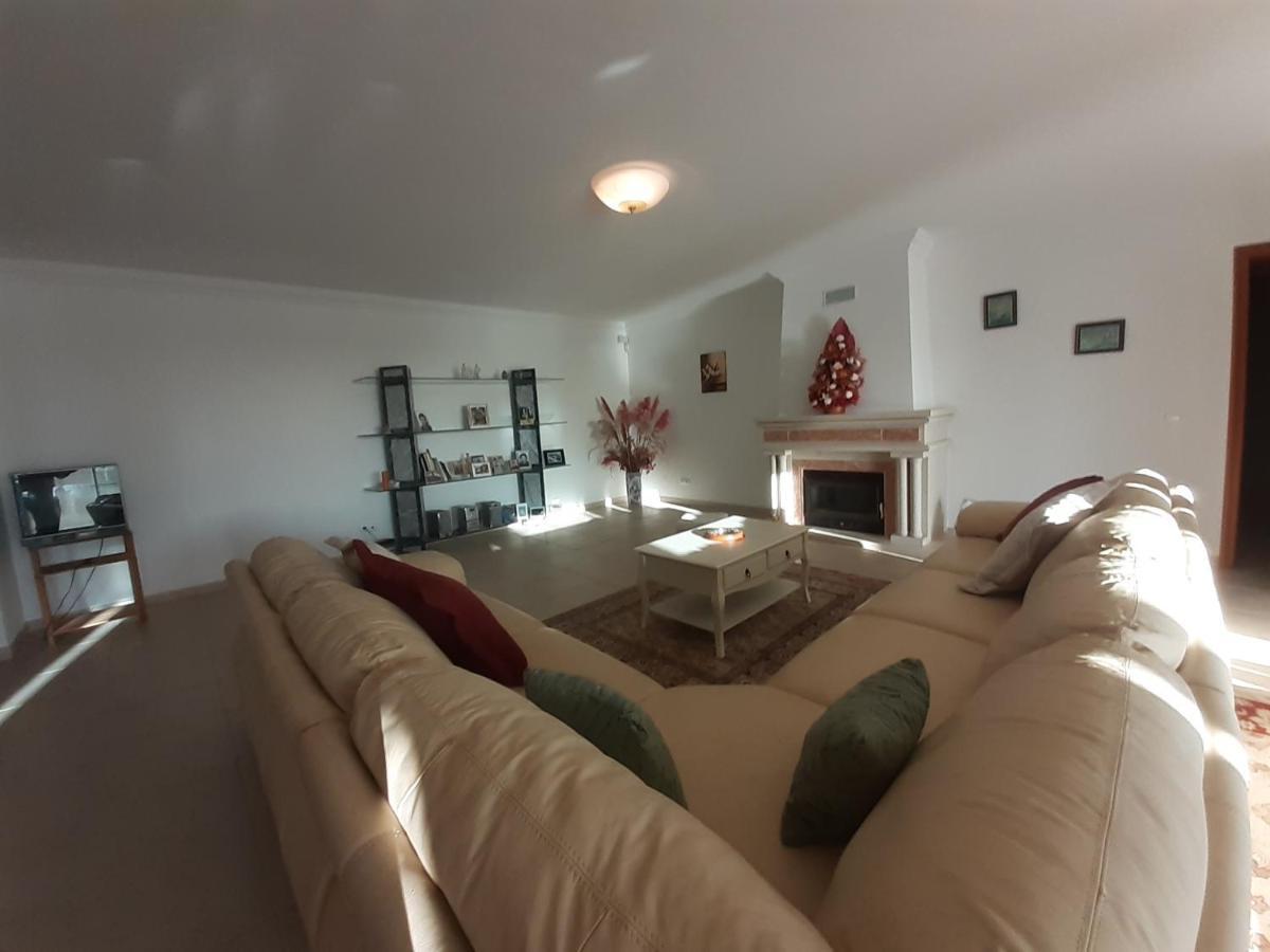Gale 3 Storey Villa Really On The Beach Albufeira