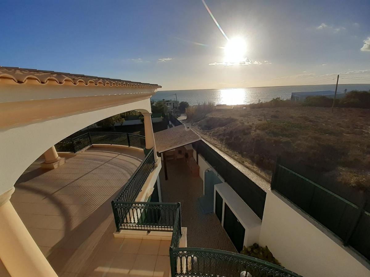 Villa Gale 3 Storey Villa Really On The Beach *
