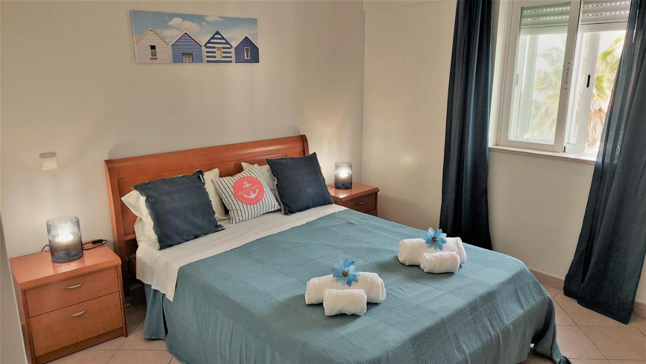 Oura Beachside Retreat: Pool, Wi-fi & Location Apartment *