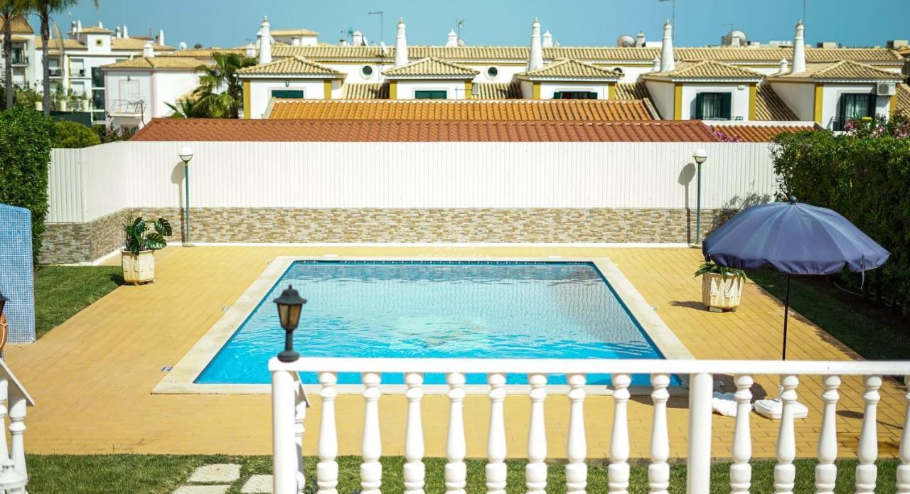 Dalma Medronheiro - By Dalma Portuguesa Albufeira