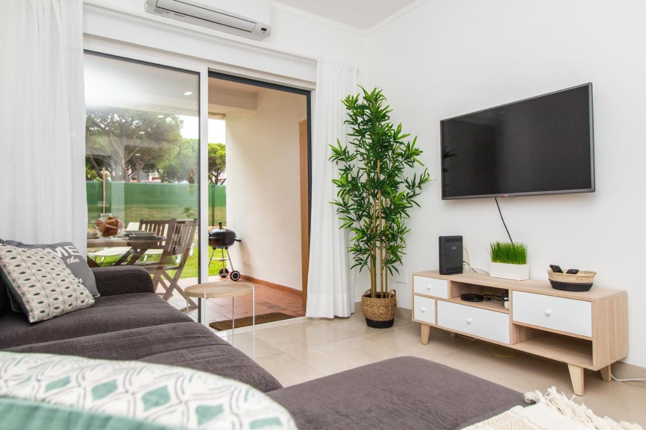 Apartment Acoteias B3