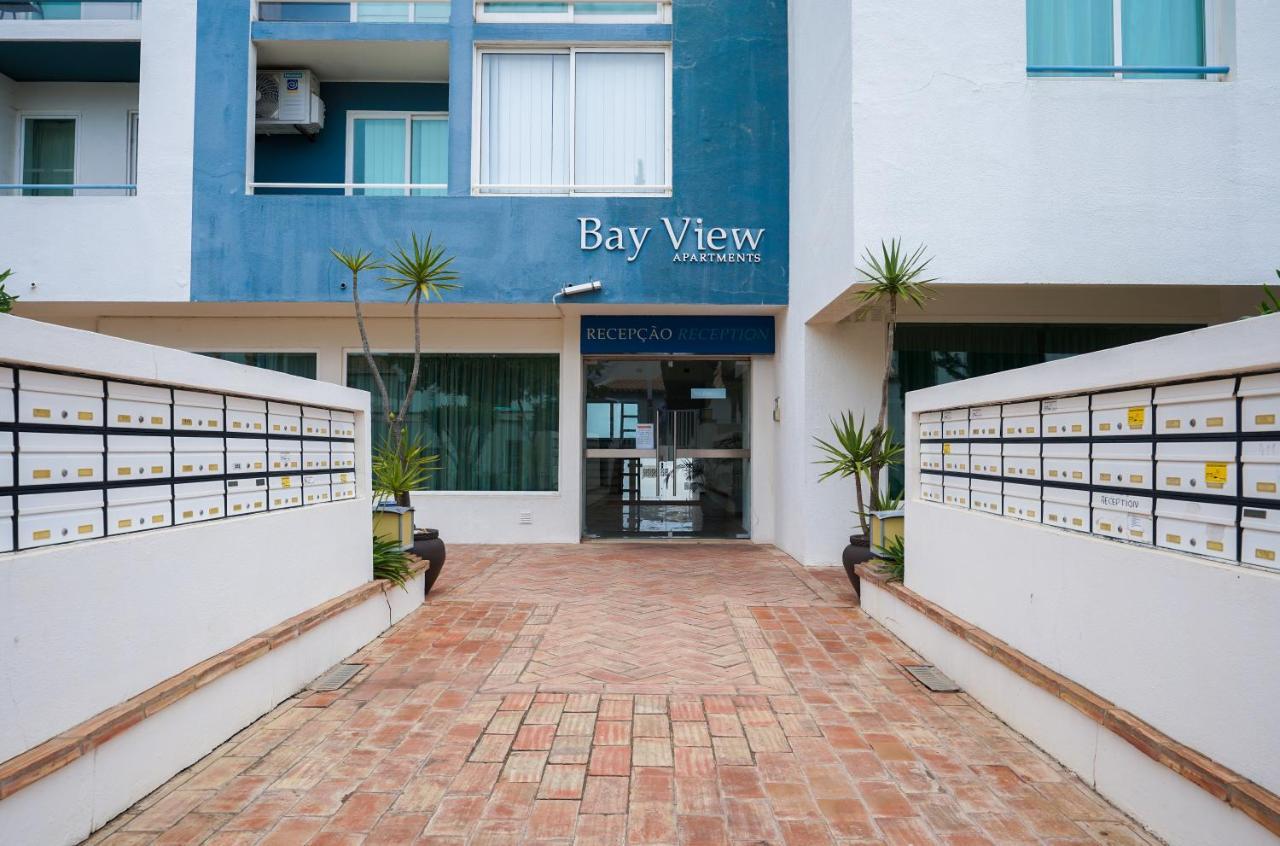 Apartamento Bay View W/pool 3-min Walk To The