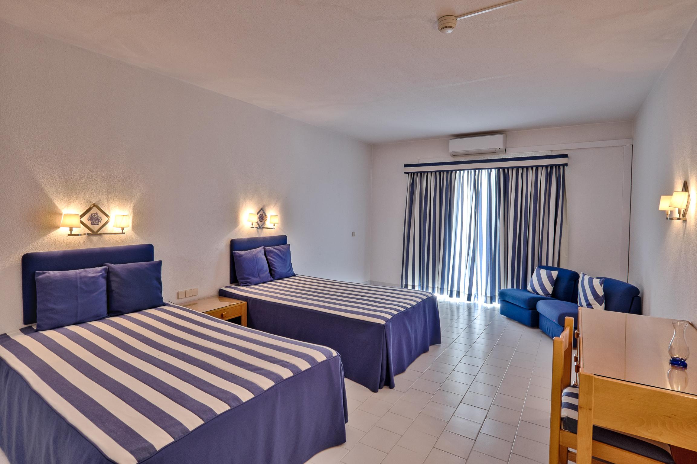 Aparthotel Grand Muthu Oura View Beach Club 5*