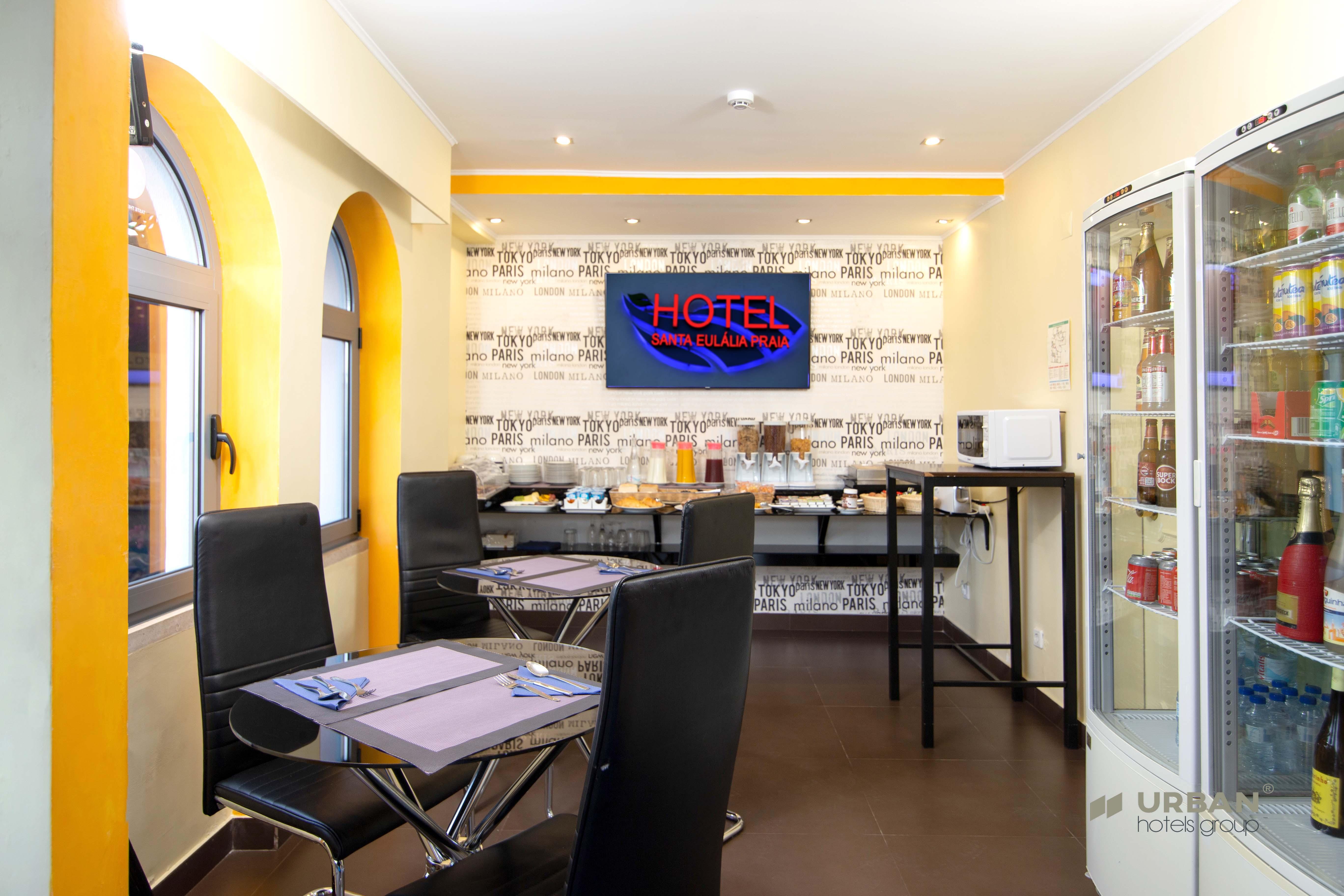 Hotel Urban Santa Eulalia 3*