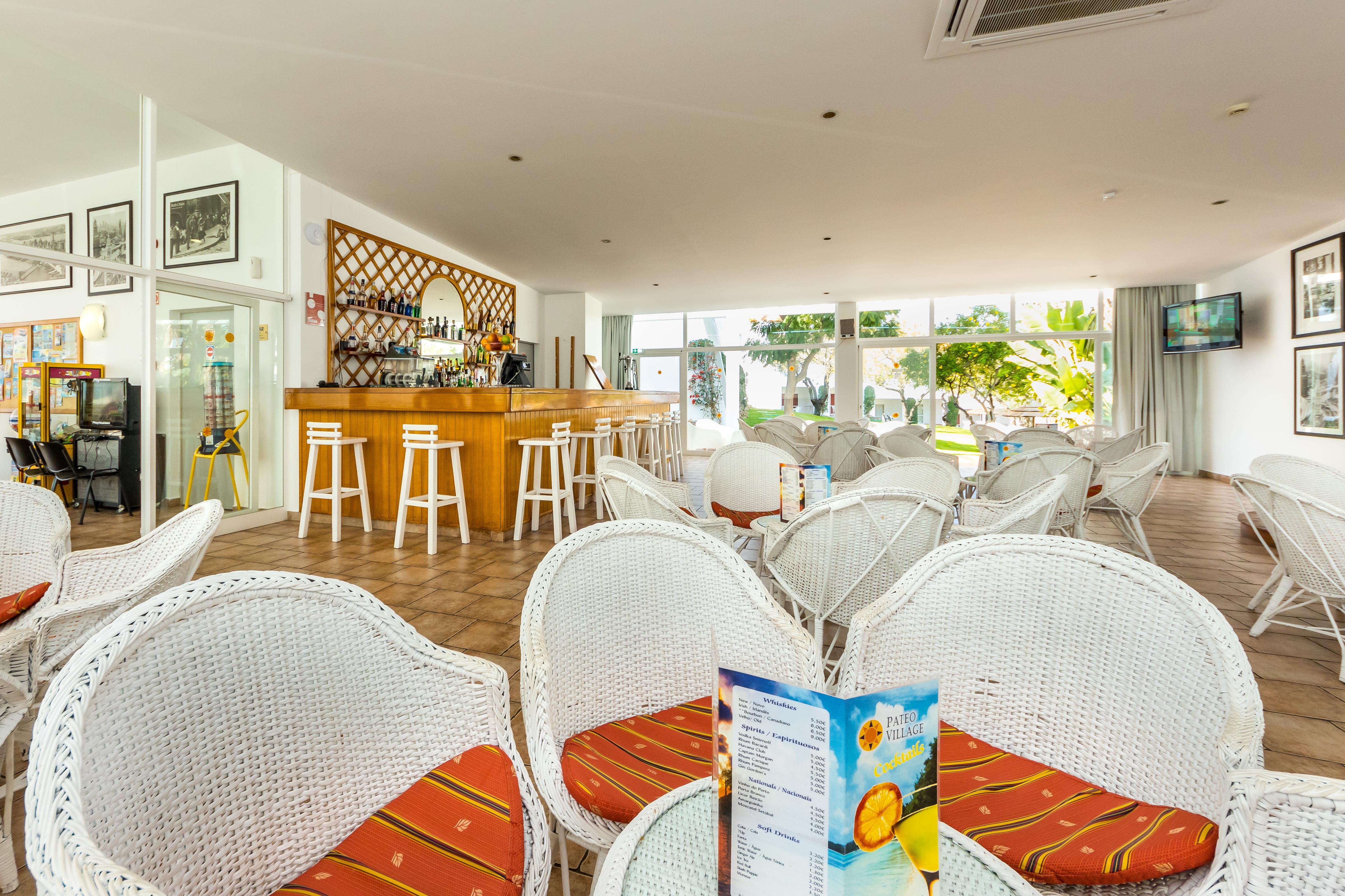 Aparthotel Pateo Village