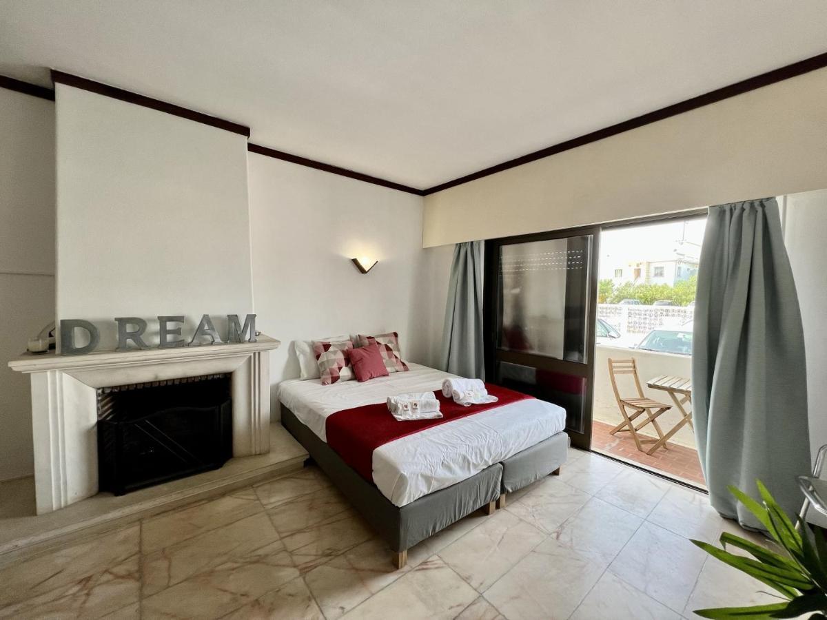 Apartment 3 With Pool By Homing *