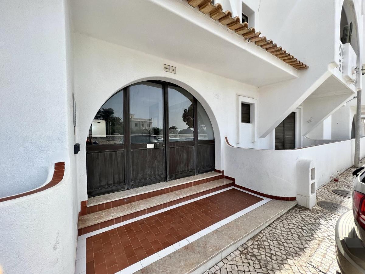 Apartment 3 With Pool By Homing Albufeira