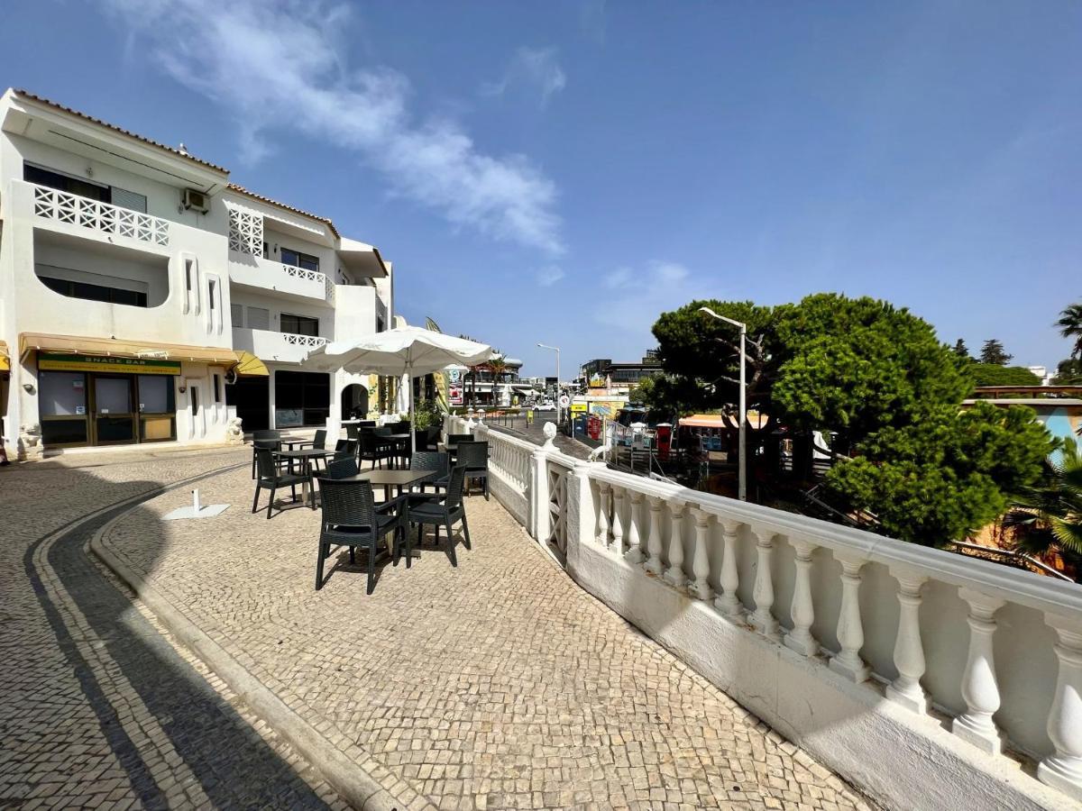 Apartment 3 With Pool By Homing Albufeira
