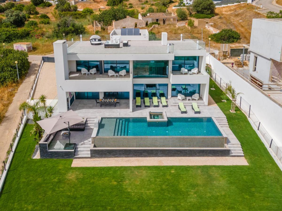 Villa Amendoeiras By Hellovacations Albufeira