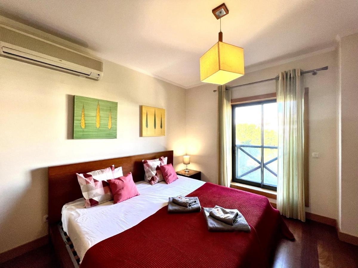 Modern 3 With Pool By Homing Apartment *