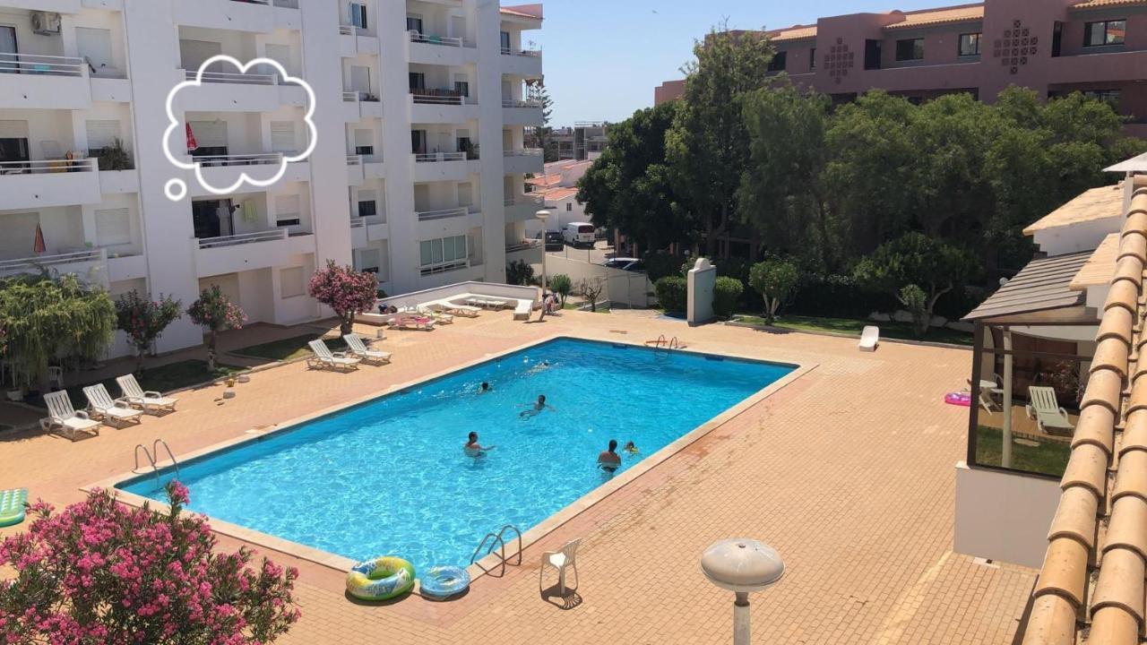 Apartamento Velamar Praia 411 - 300m Da Praia