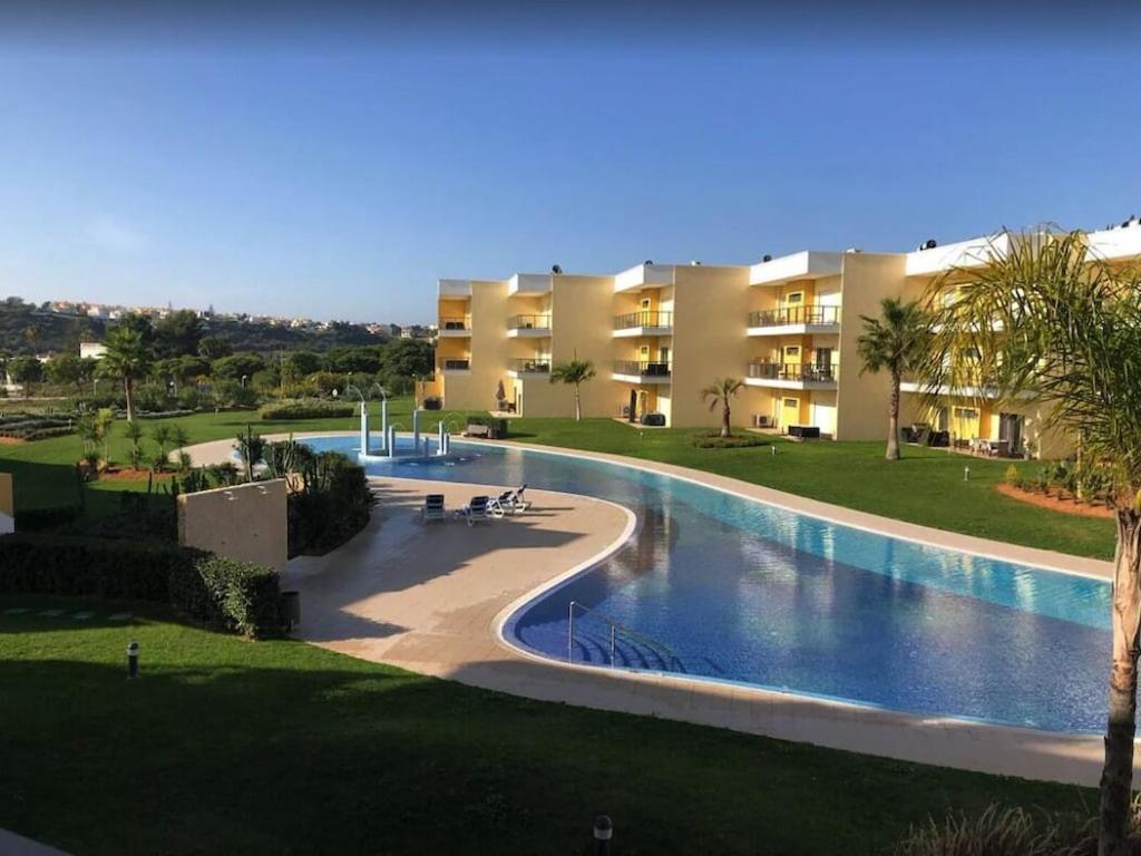Apartamento Spacieux Logis Des Fees De La Marina En Rez-de-chaussee De Chaussee Albufeira