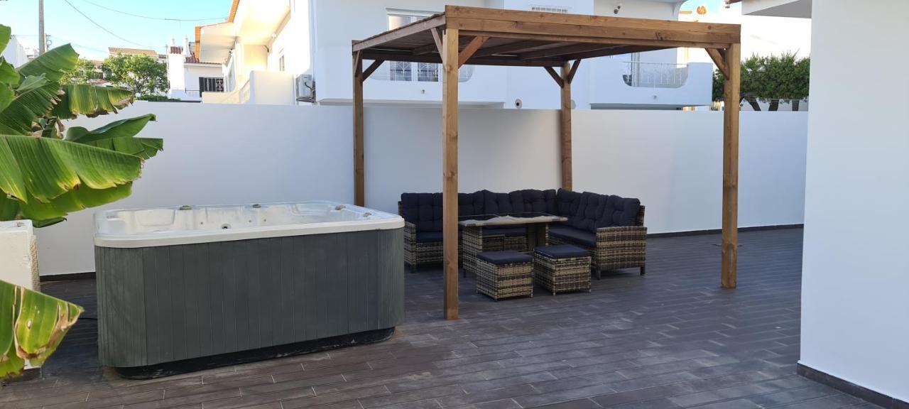 Villa Large - Private Pool - 6 Bedrooms Albufeira