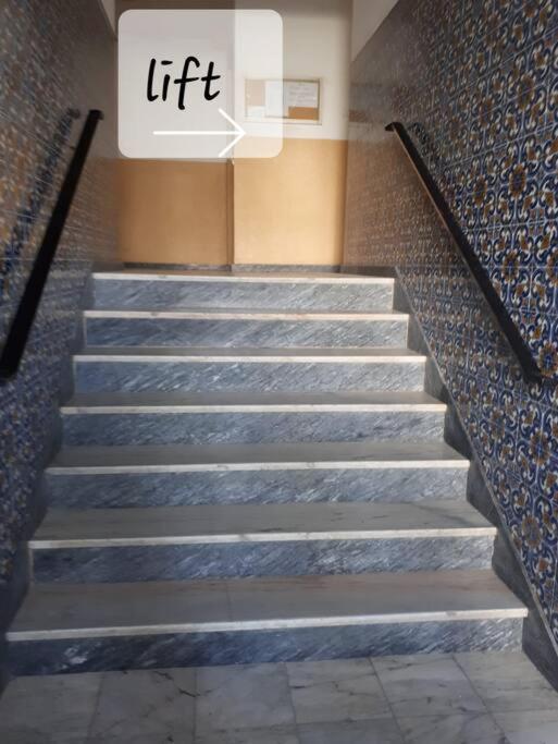 Apartment Alexa T2, Center Two Bedrooms Self Check-in Albufeira