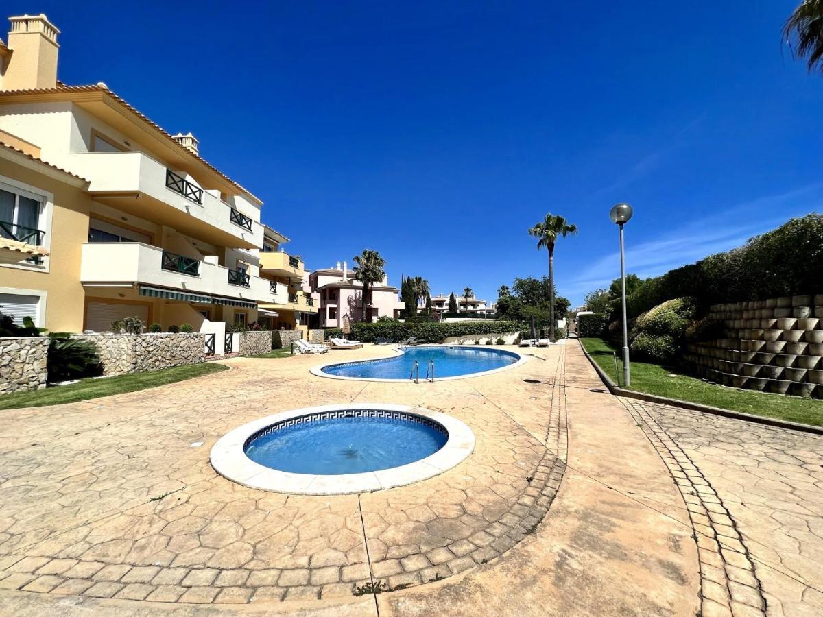 Valley 2 With Pool By Homing Appartement Albufeira