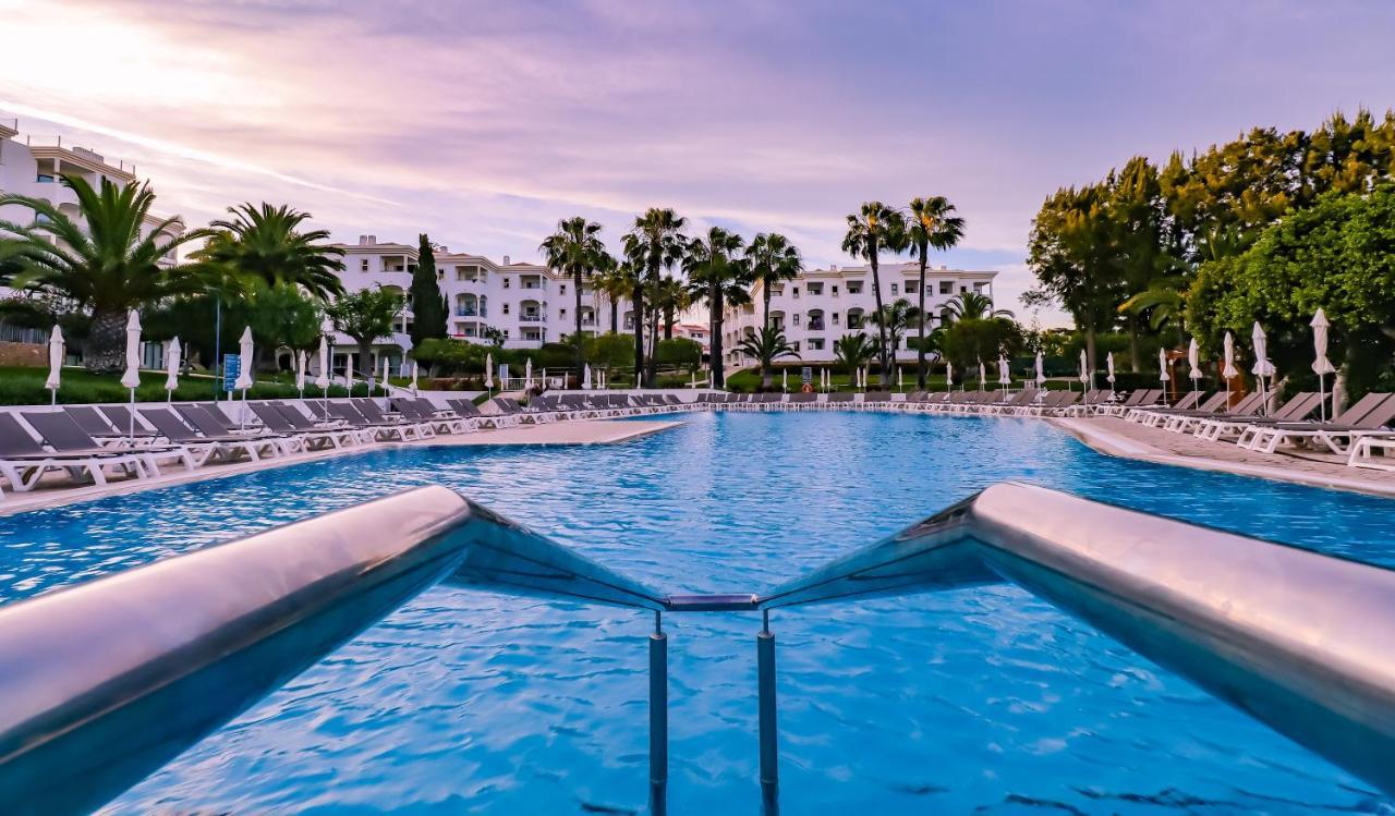 Aparthotel Vila Petra 4*