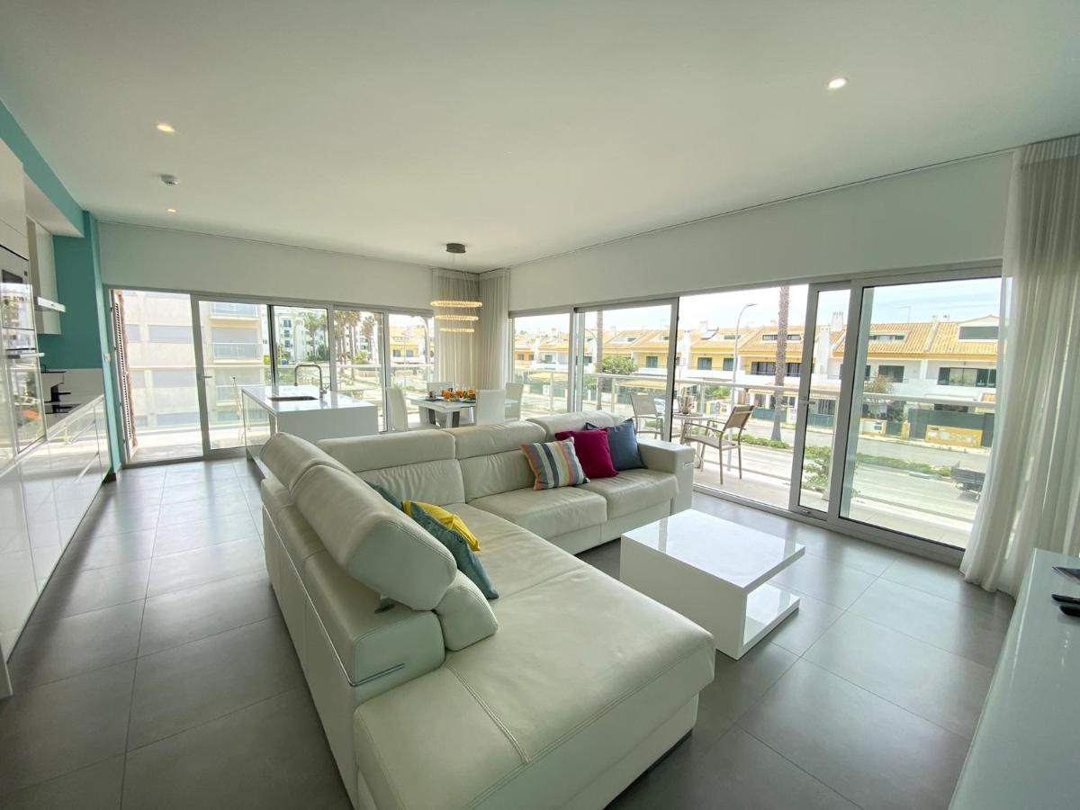 Panoramic View 2 With Pool By Homing Albufeira