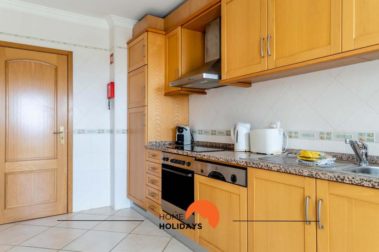 #166 Frat By Holidays Apartment *