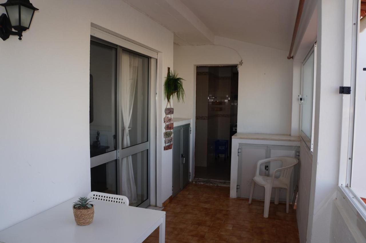 Sunny Apartment *