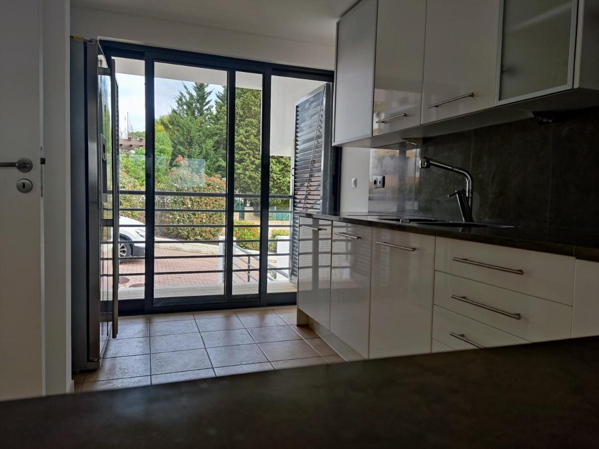 Ocean View Residences 3 Bedroom Villa's Sea View Villa Albufeira