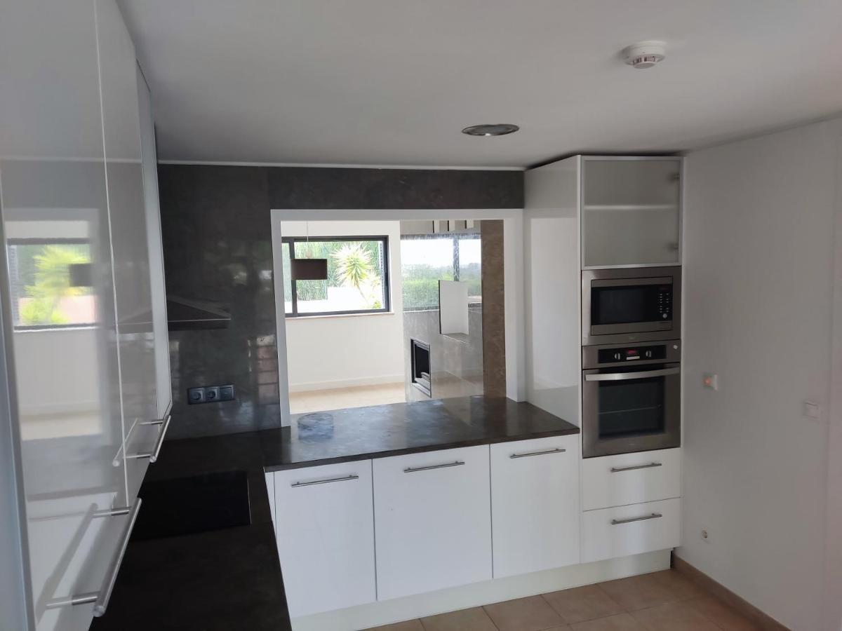 Ocean View Residences 3 Bedroom Villa's Sea View Albufeira